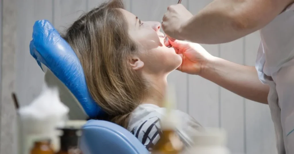 Dentist exam for Immediate Relief for Tooth Pain Georgia at clinic